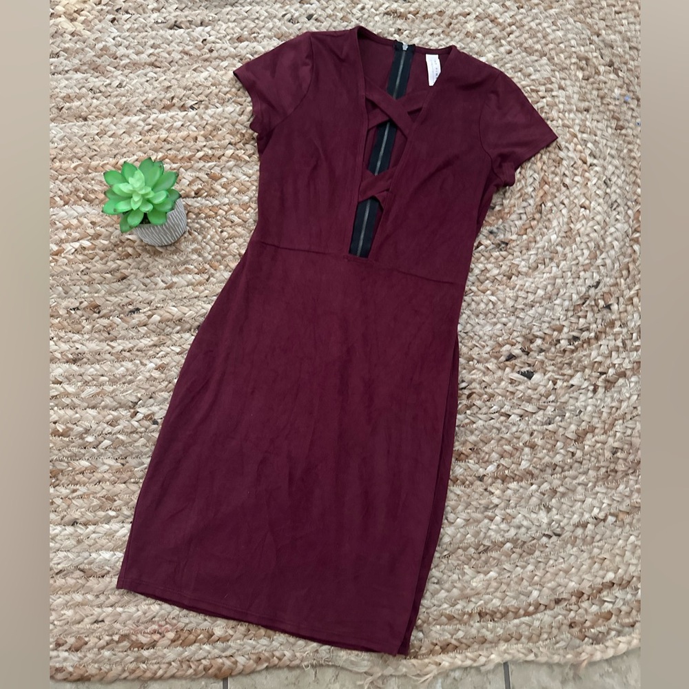 VELVET SUEDE MINI BODYCON DRESS - Picture 2 of 6